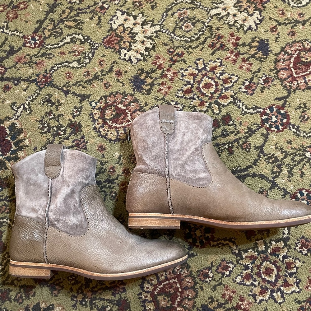 Kork-Ease Ticino Western Leather/Suede Ankle Boot 8.5